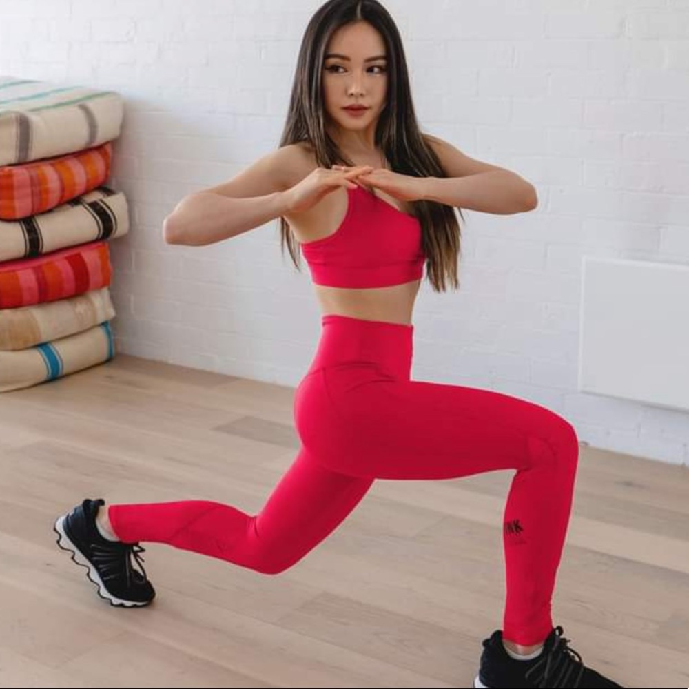 Victoria’s Secret Red Ultimate High Waist V Legging Red Pepper Large NWOT